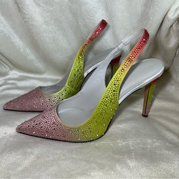 ⭐️🆕⭐️ Karl Lagerfeld “Chalina” Rhinestone Multi-Colored Ombré Slingback Pumps - Picture 4 of 10